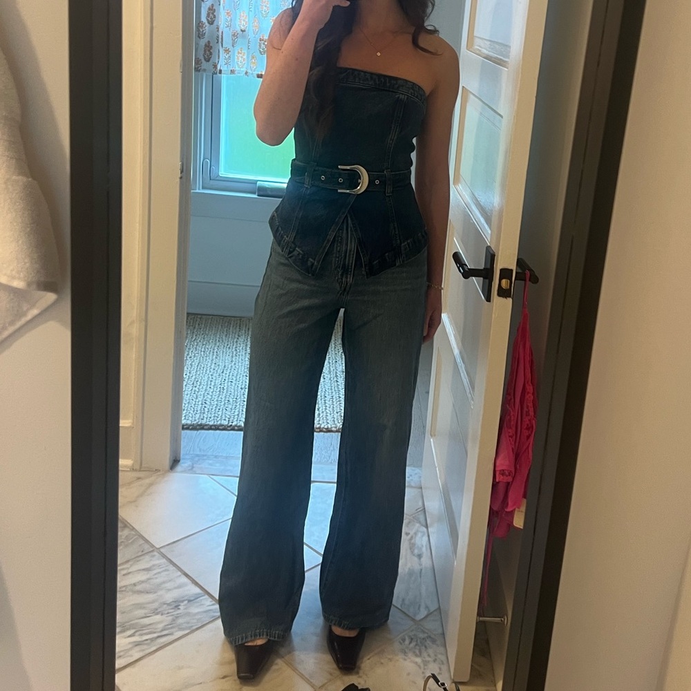WORN ONCE Reformation Collins Denim Top in Blue - Picture 4 of 4